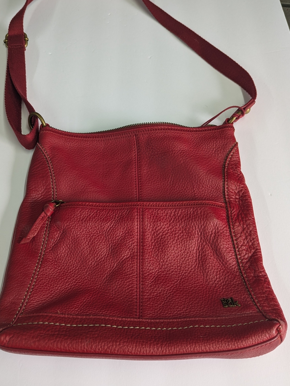 The Sak Red Pebbled Leather Crossbody Bag Boho Shoulder Purse Adjustable Strap